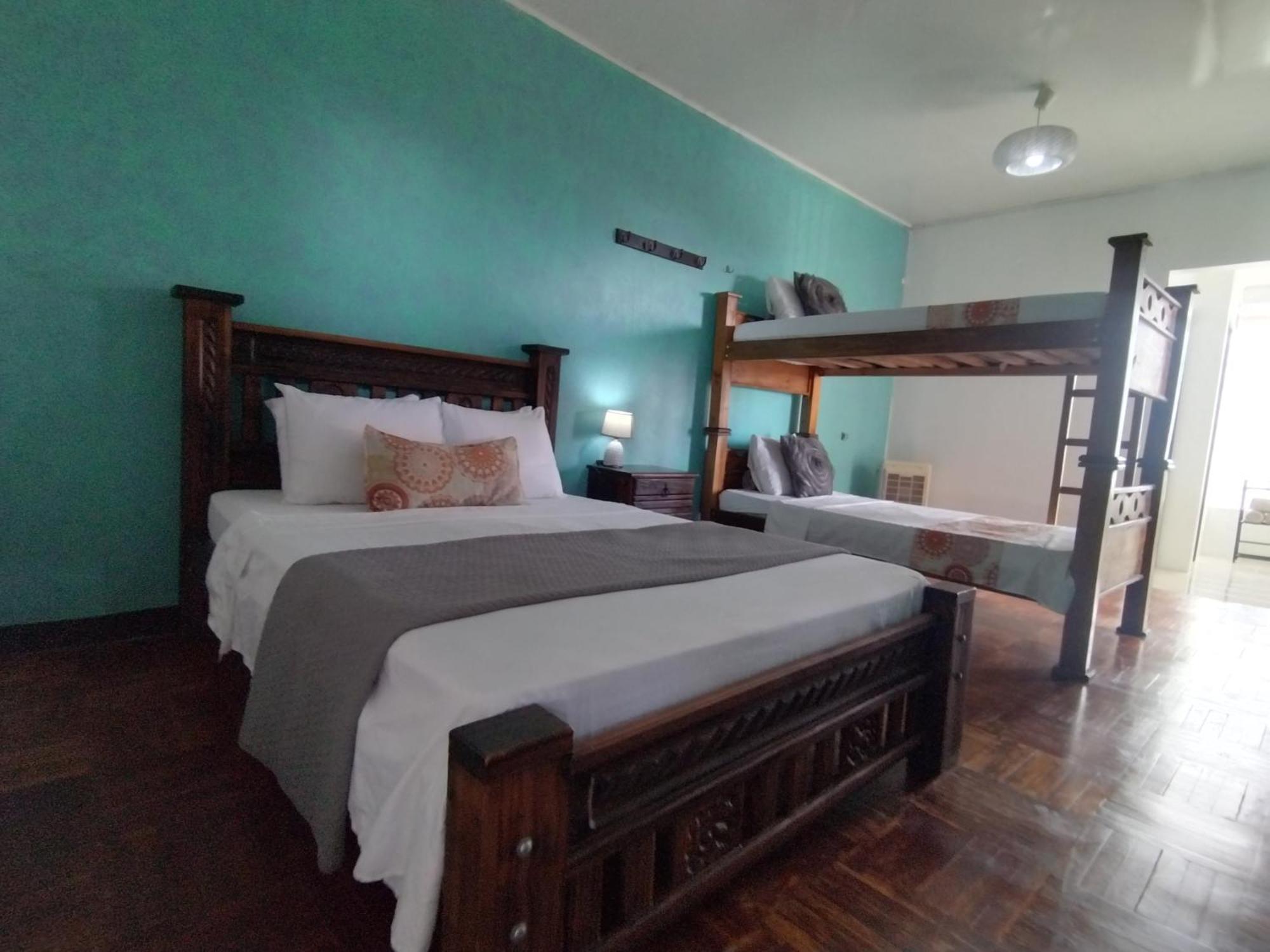 Lajuela Bnb & Hostel アラフエラ エクステリア 写真